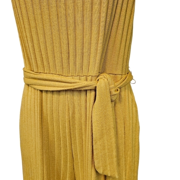 Forever 21 Mustard Yellow Ribbed Knit One Piece Jumpsuit Size Large‎ Juniors - Picture 3 of 8